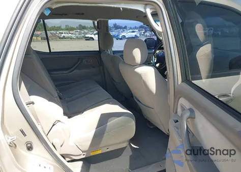 2005 Toyota Sequoia Sr5 V8 from USA, damaged, VIN 5TDZT34A95S248321